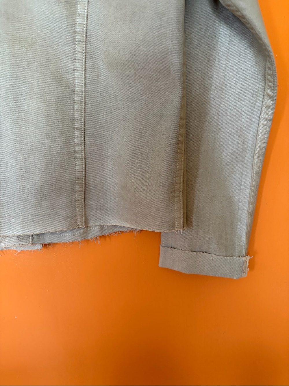 L'AGENCE Beige Cropped Denim Jacket - Picture 10 of 10